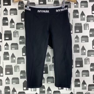 Ivy Park Black Running Leggings 3/4 length Women’s small